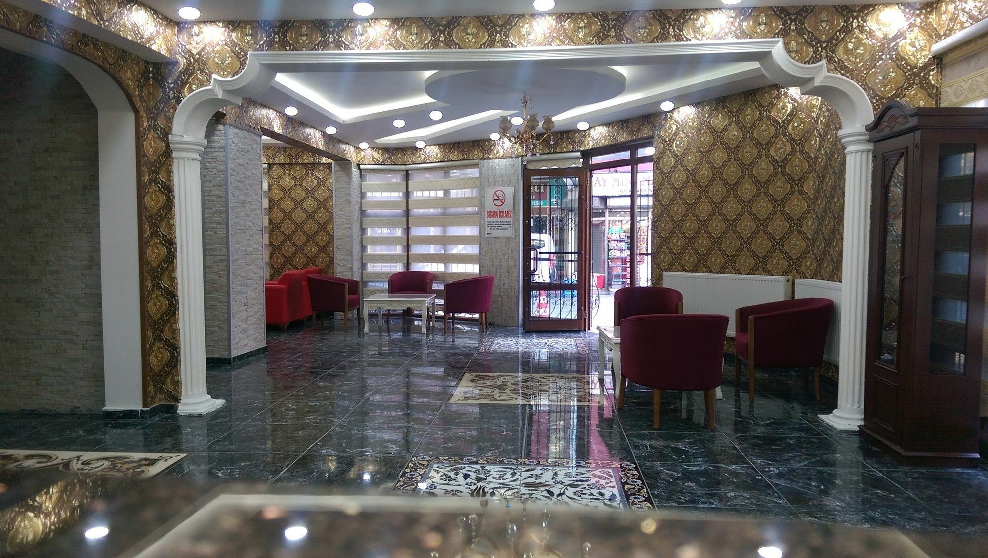 קוניה Mevlana Palace מראה חיצוני תמונה